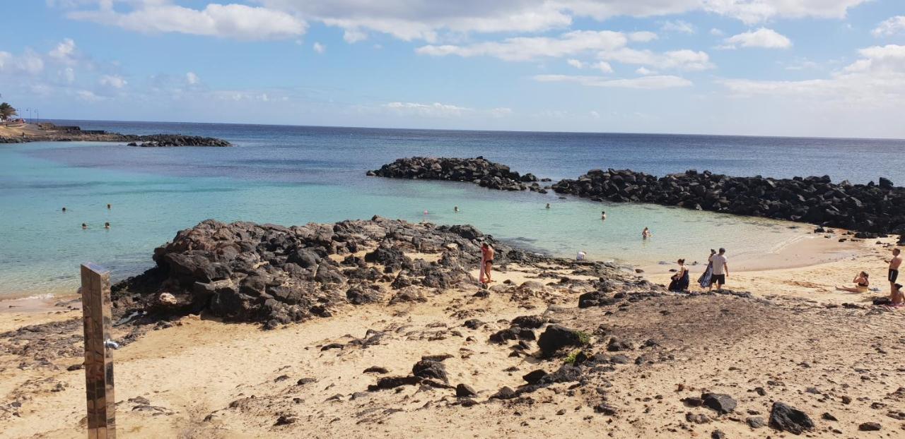 Luxury Apartamento Luz De Mar Complejo Playa Roca Costa Teguise Esterno foto